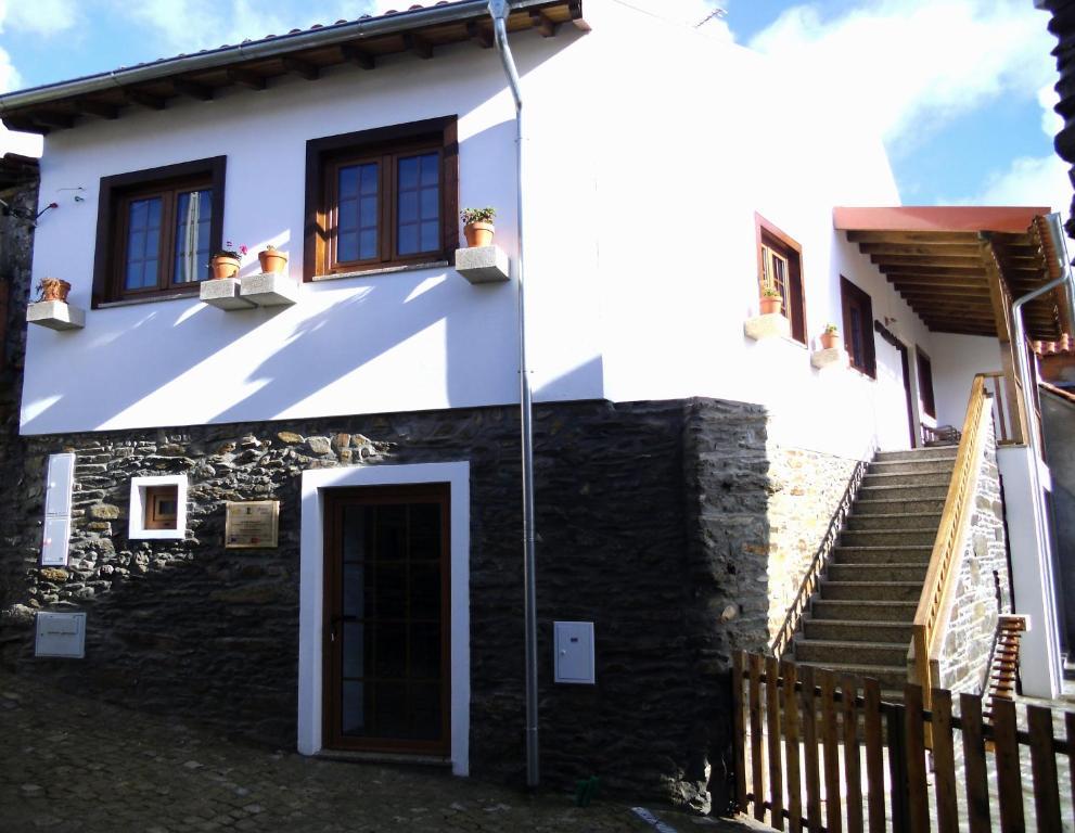 Casas De Campo Podence Macedo de Cavaleiros Rom bilde